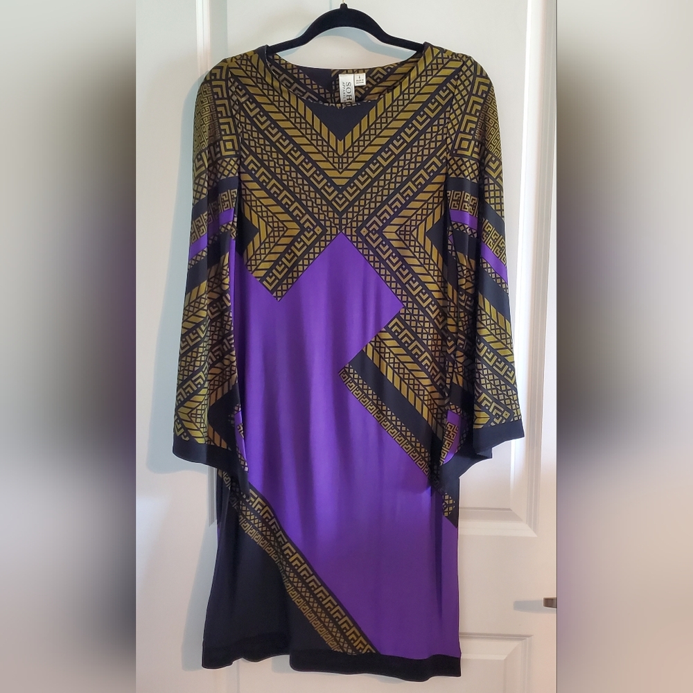Soho Apparel LTD. Casual Dress. Small Purple, Gold, and Black. PRE-LOVED